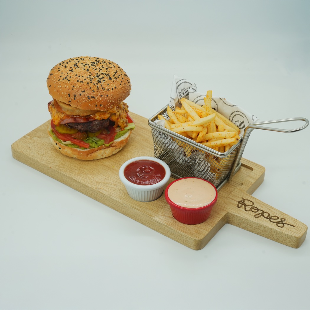 Ropes Beef Burger